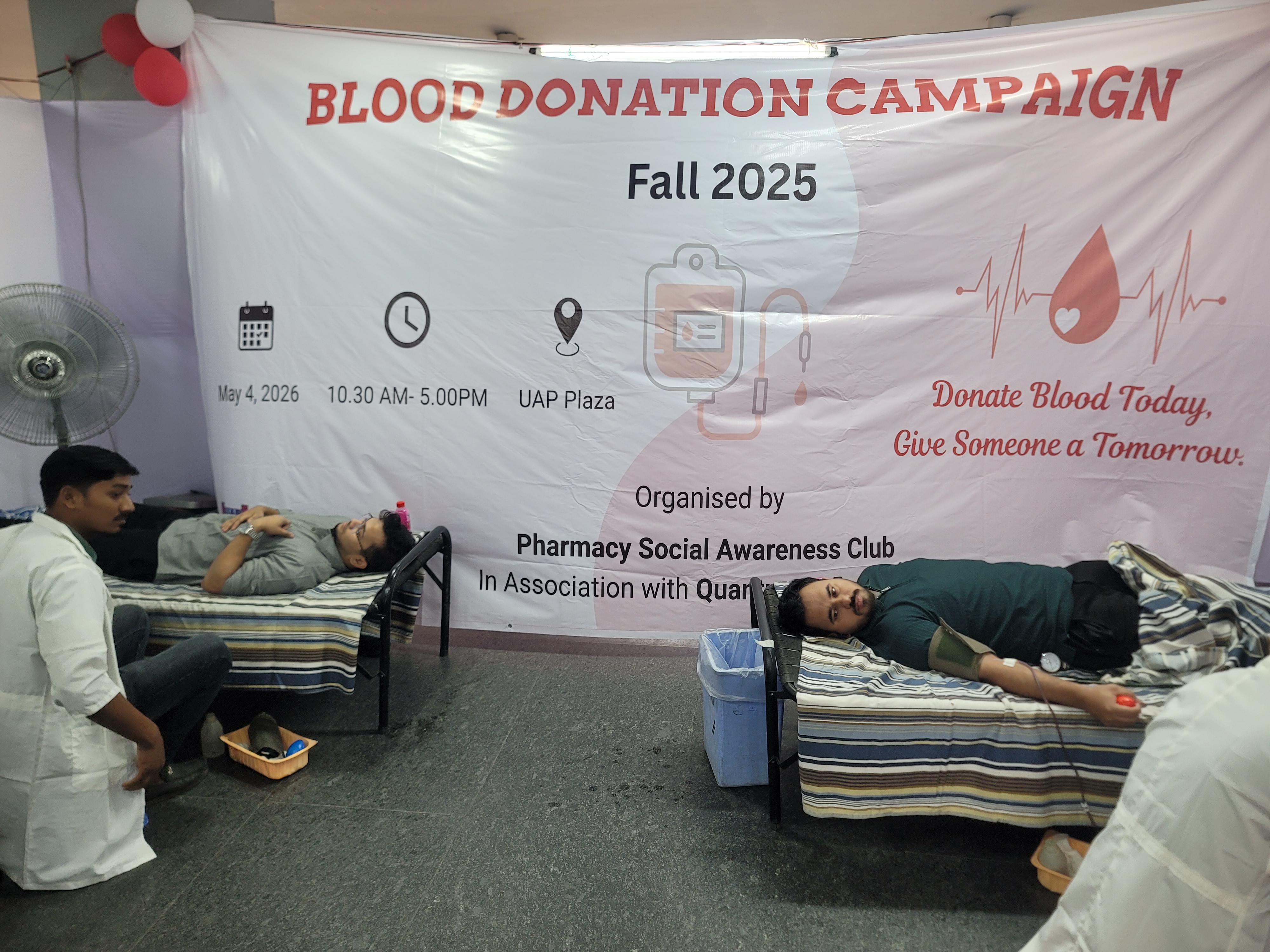 Students and volunteers participating in the campaign
