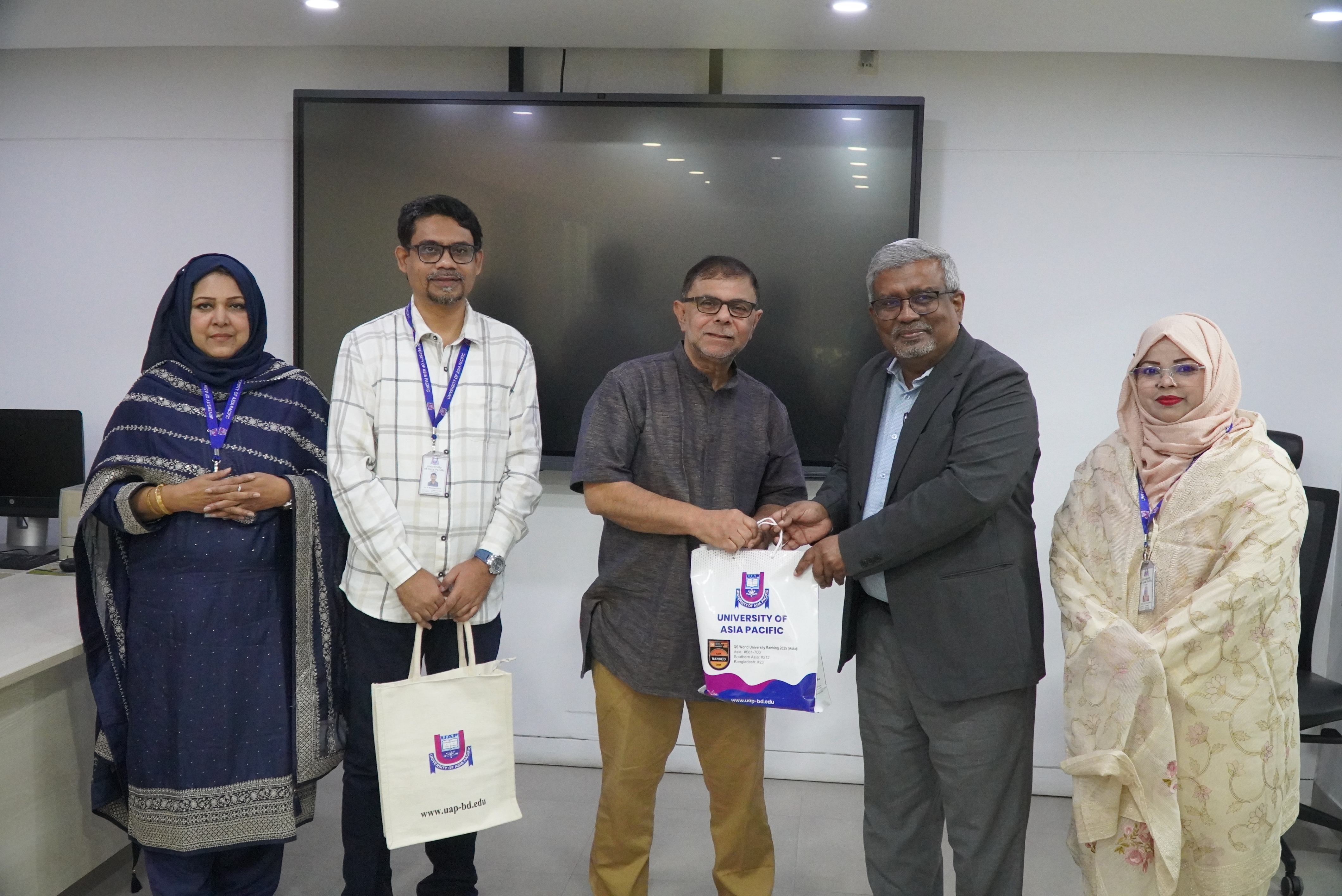 Distinguished Guests and Faculty
