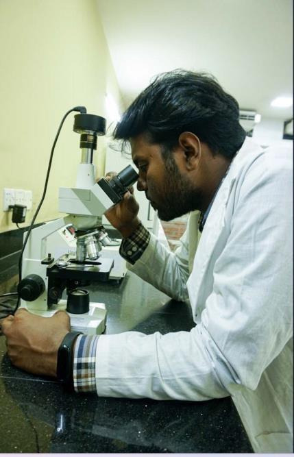 Microscope